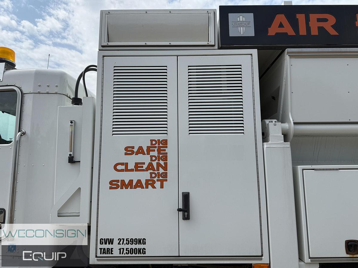 Used 2019 Kenworth T800 Air Vac