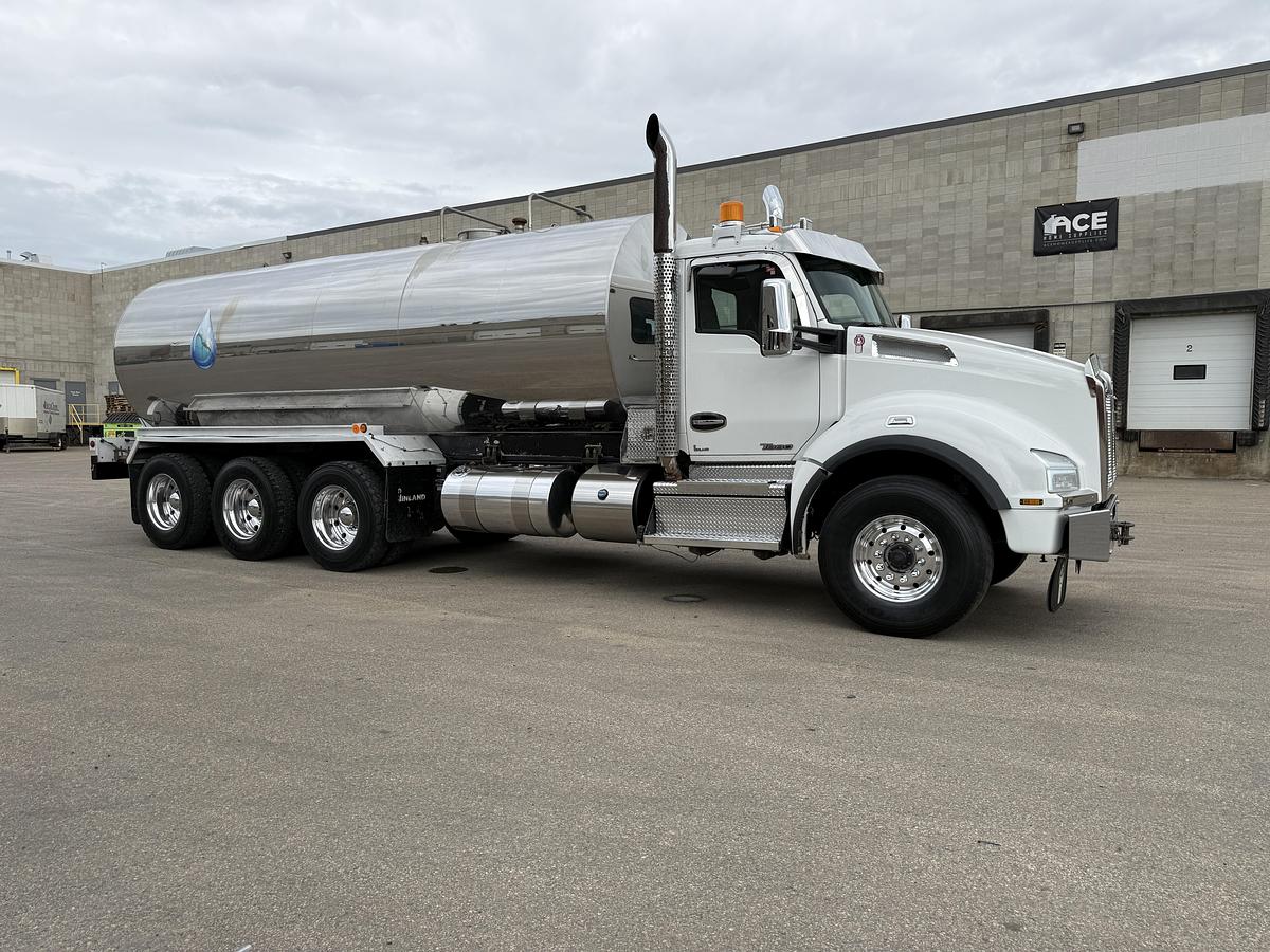 Used 2019 Kenworth T800