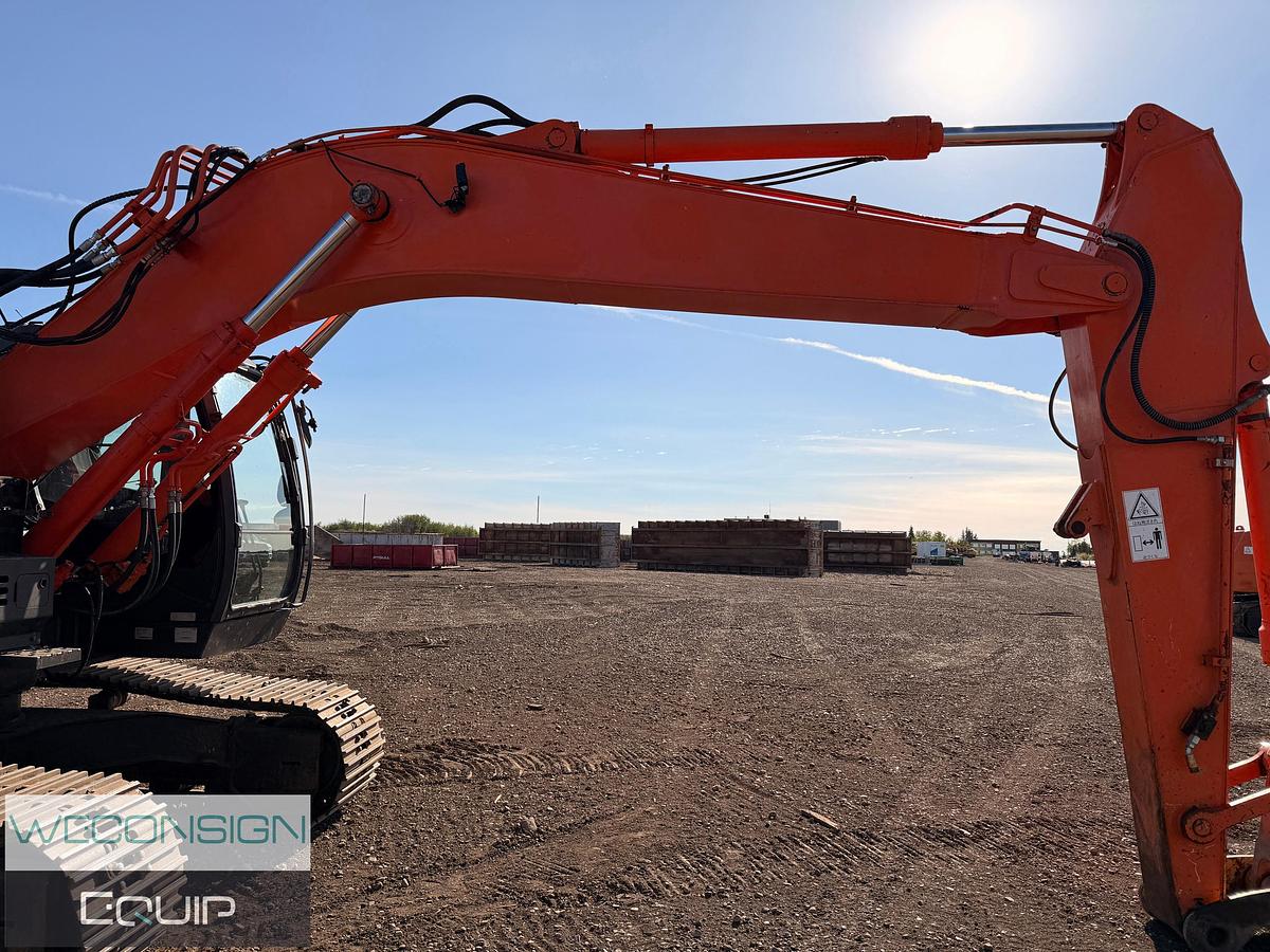 Used 2015 Hitachi 225US Excavator
