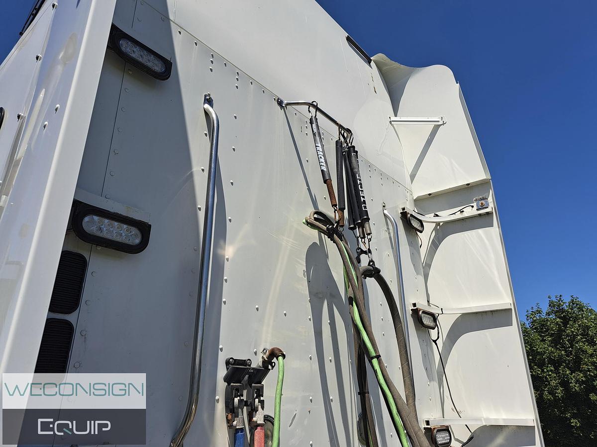 Used 2020 Freightliner Coronado Sleeper Truck Tractor