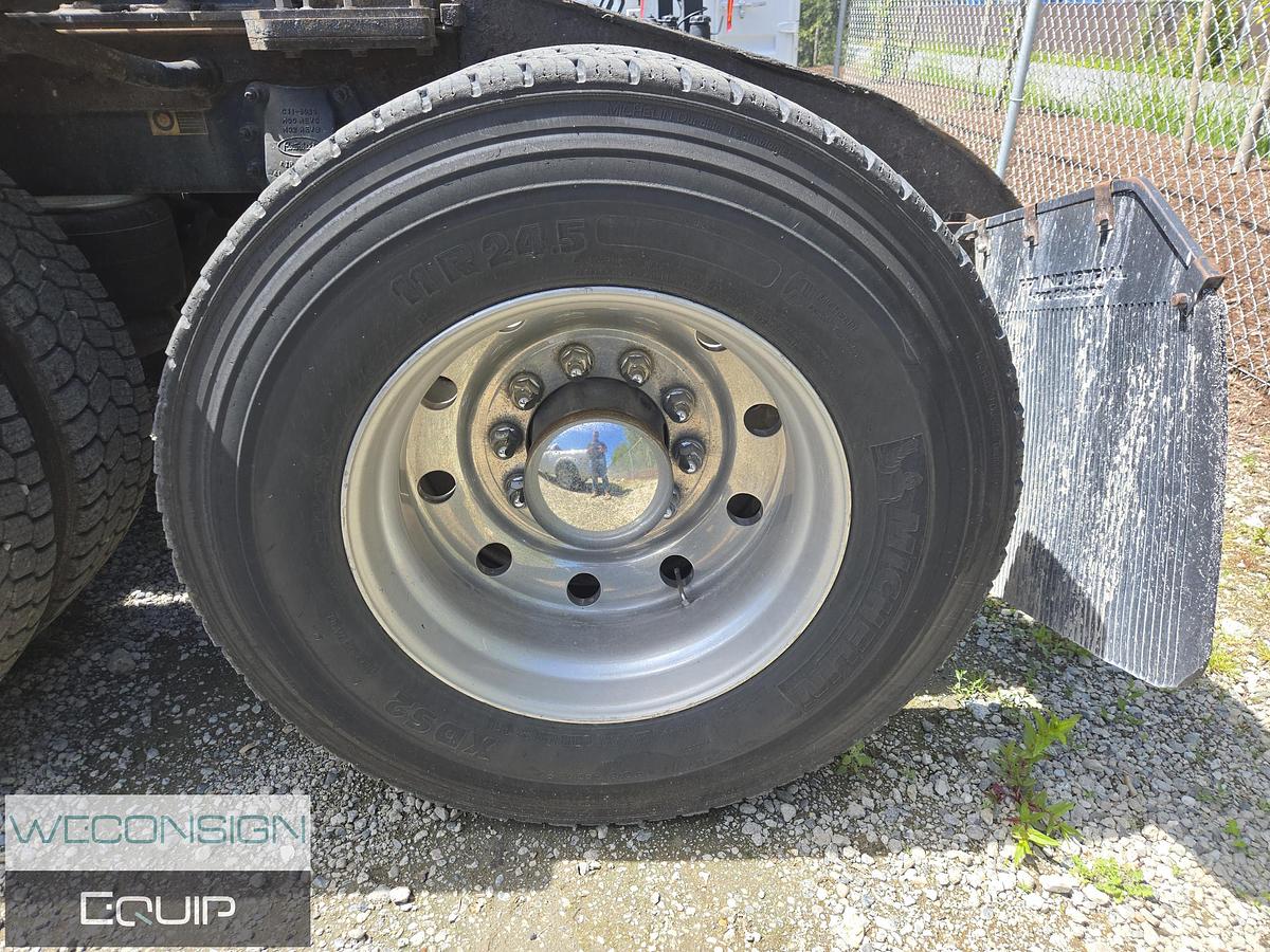 Used 2016 Peterbilt 567