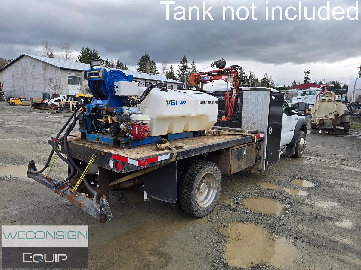 Used 2006 Ford F450 XL Flat Deck Knuckle Boom Truck