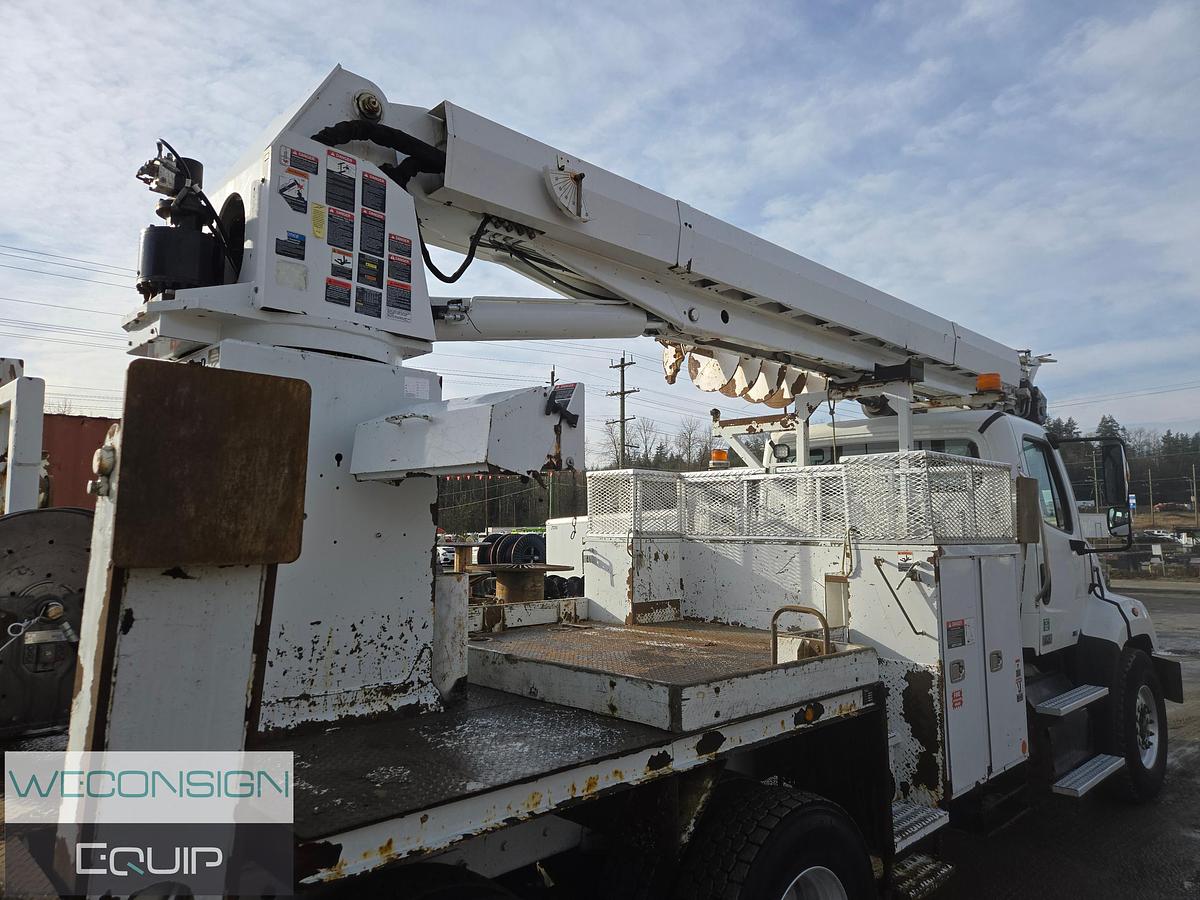 Used 2013 Freightliner 114SD TA Digger Truck