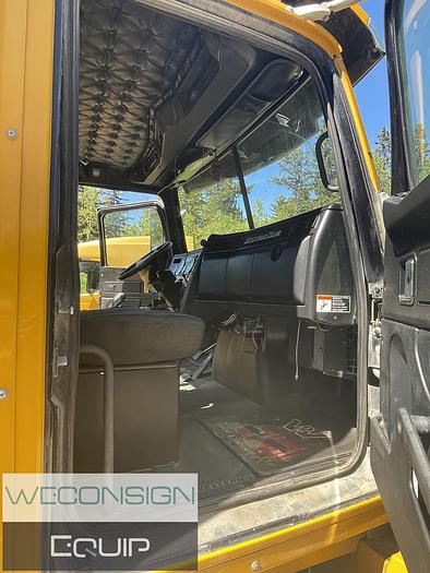 Used 2019 Western Star 5700XE DC Day Cab Truck Tractor