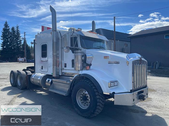 Used 2020 Kenworth T800 Heavy Haul Truck Tractor