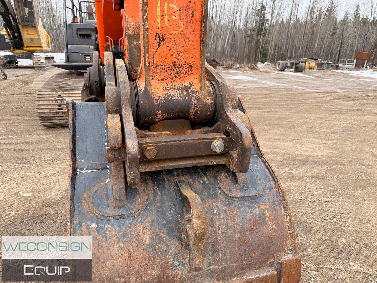 Used 2014 Hitachi ZX210LC-5N Excavator