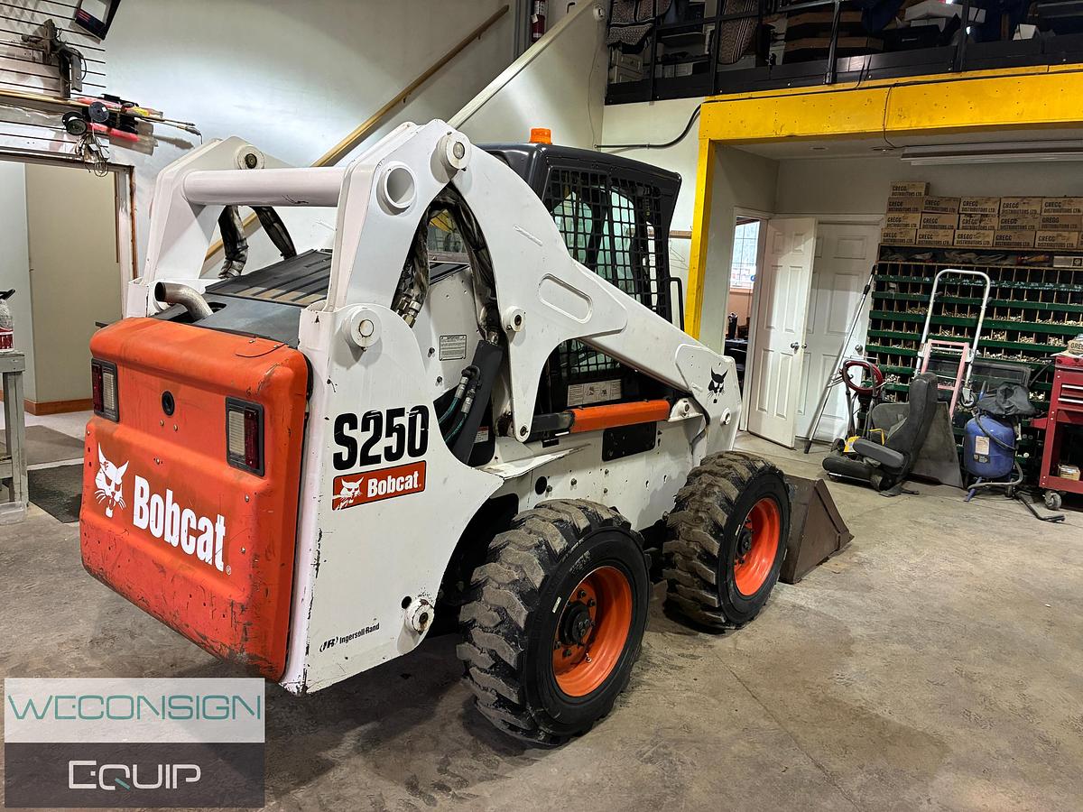 Used 2006 Bobcat S250 Skid Steer