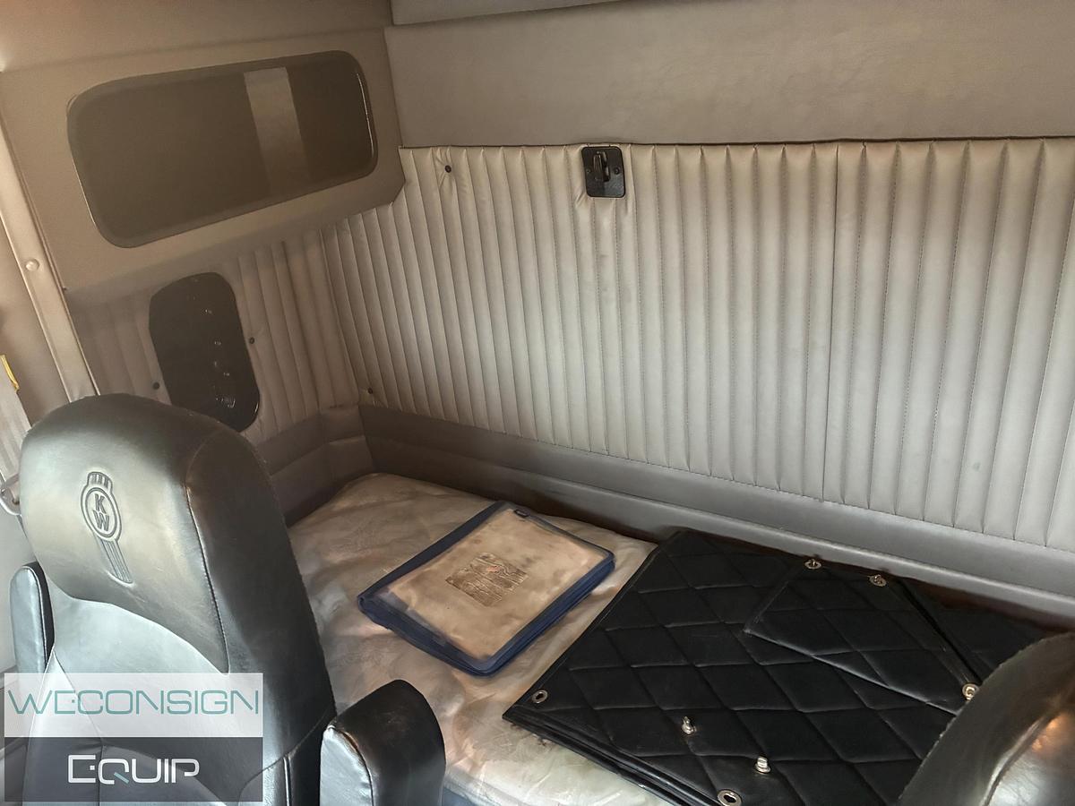 Used 2020 Kenworth W900B Logging Truck