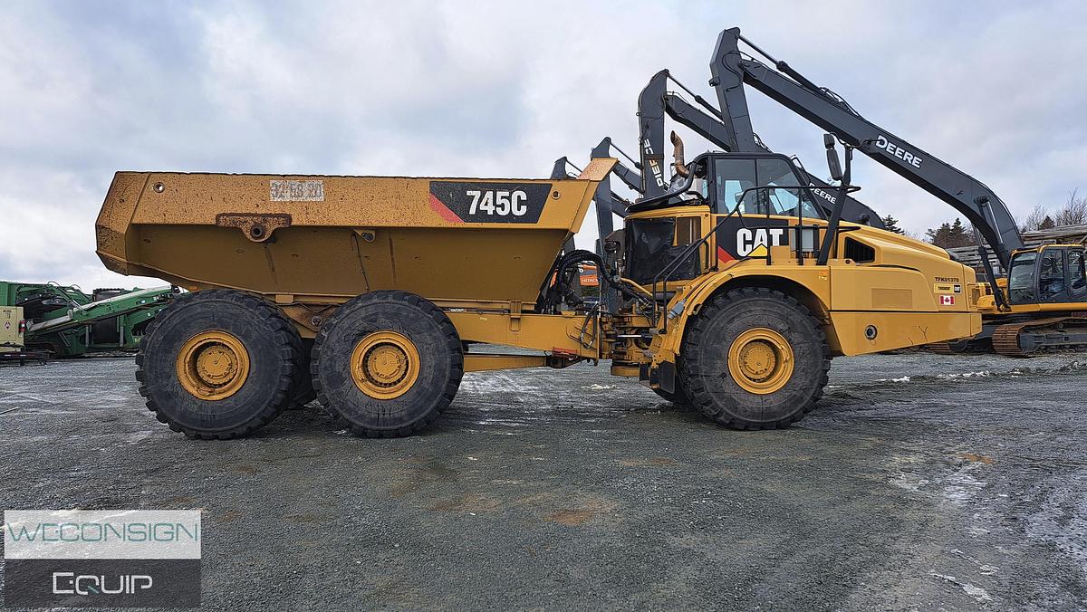 Used 2017 CAT 745C