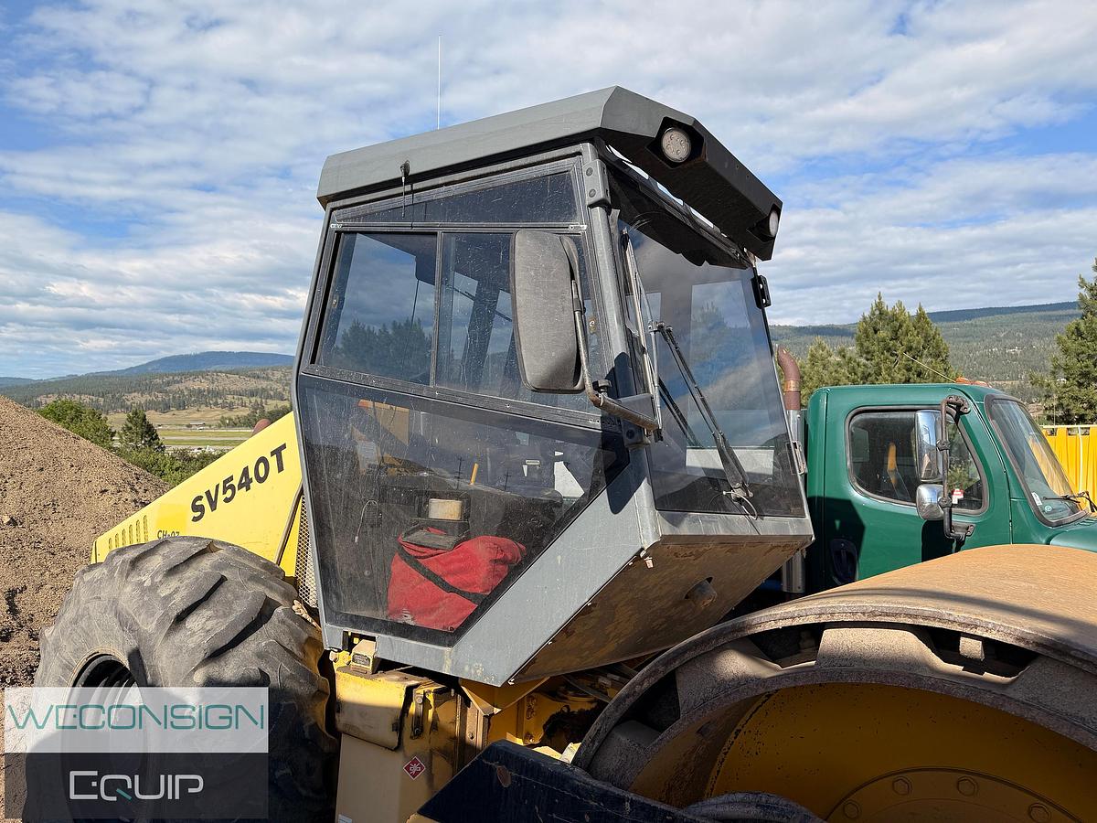 Used 2014 Sakai SV540T 84" Compactor