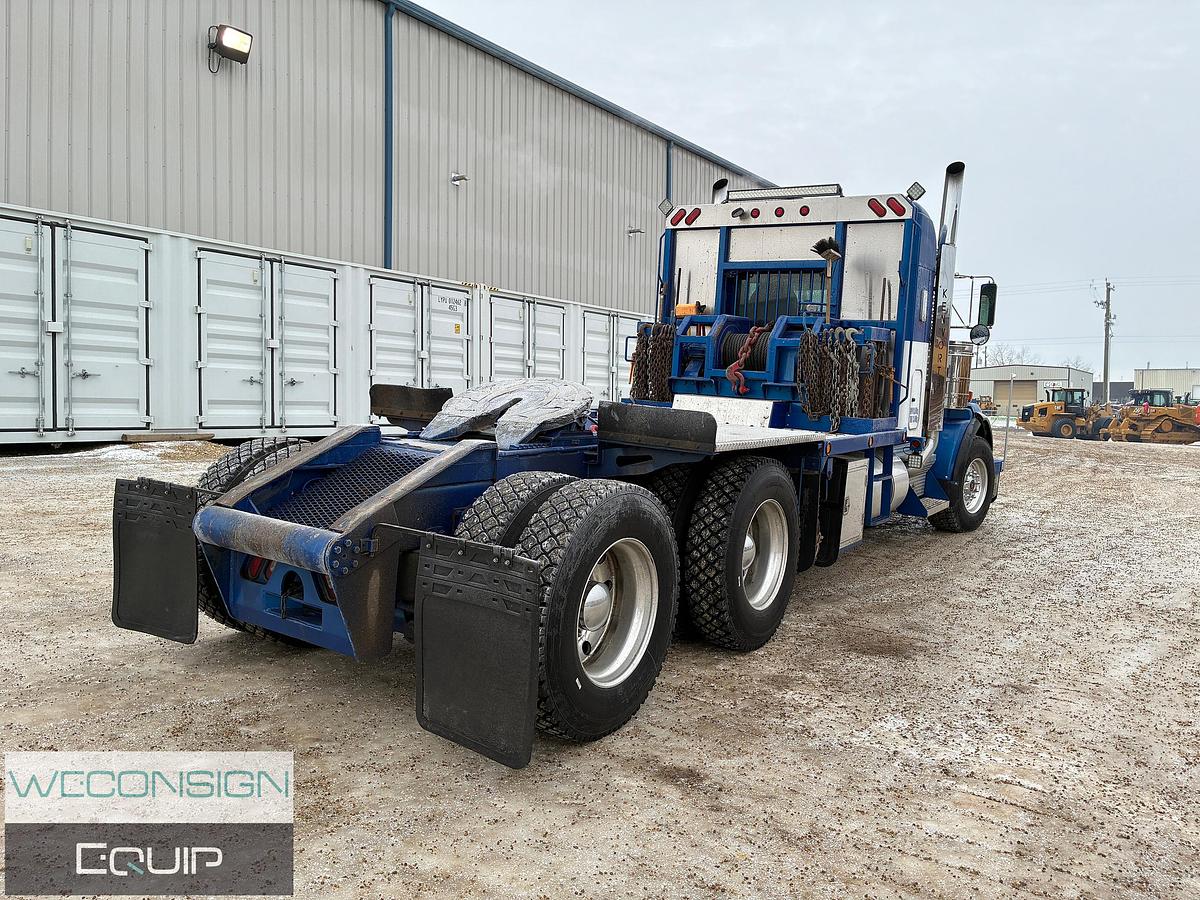 Used 2005 Kenworth T800 Tandem Winch Truck