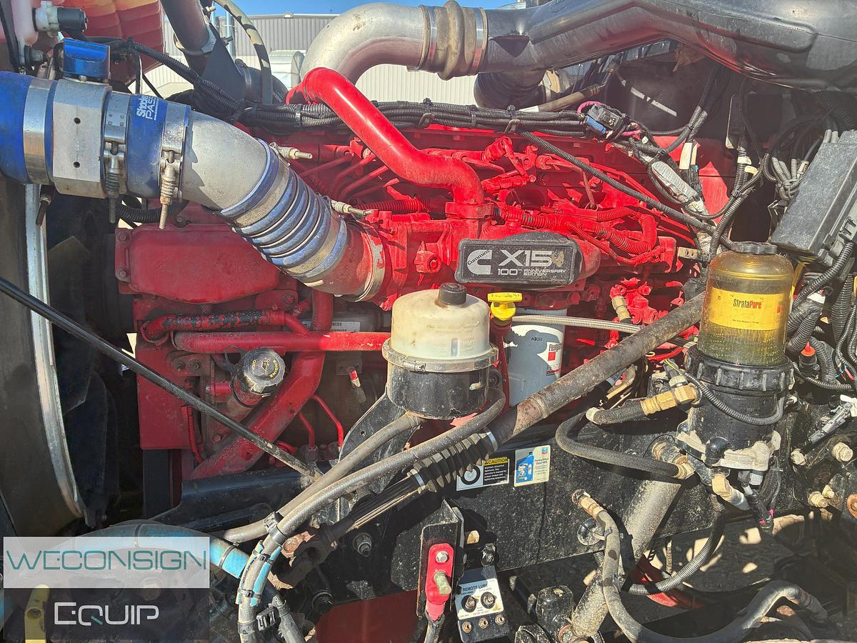 Used 2016 Peterbilt 367 Winch Truck