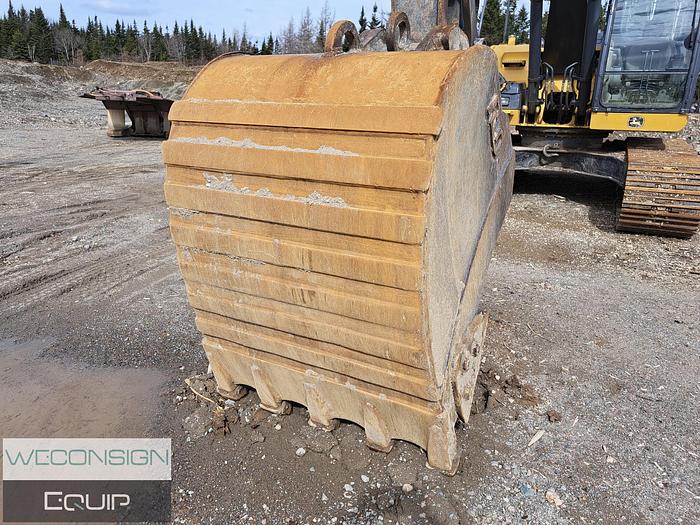 Used 2012 John Deere 200D Excavator