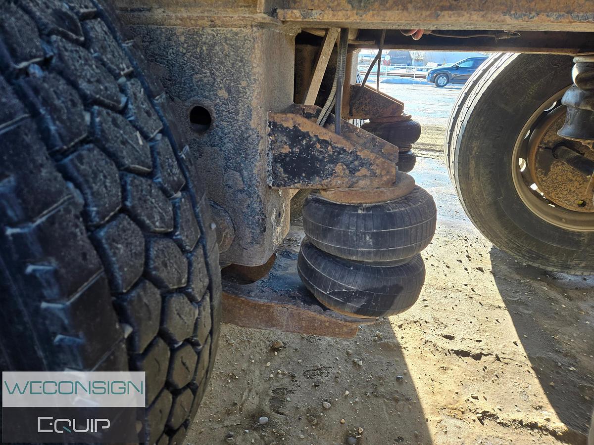 Used 2013 Midland 32'