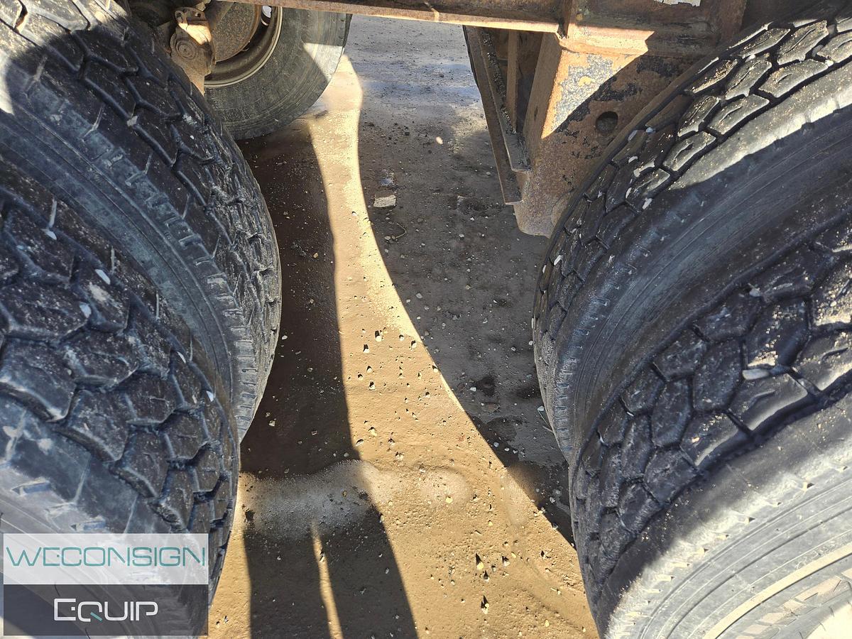 Used 2013 Midland 32'