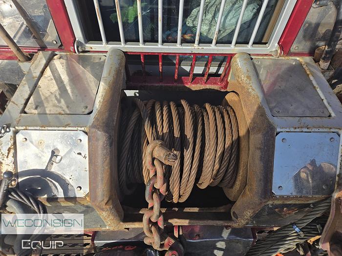 Used 2013 Peterbilt 367 Sleeper Winch Truck