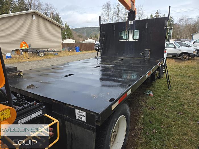 Used 1996 Mack CS200P Single Axle Boom/ Crane Truck