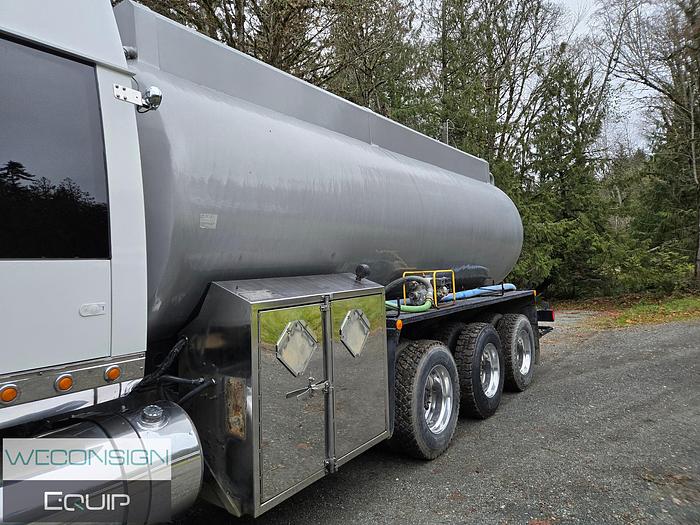 Used 2011 Western Star 4900SA Tri Drive Water Truck