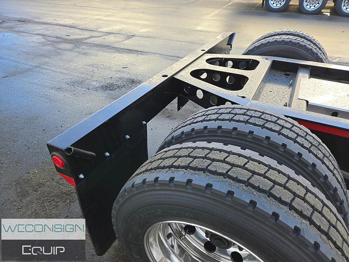 2025 Pacesetter Single Axle 3.78M Fish Mouth Booster