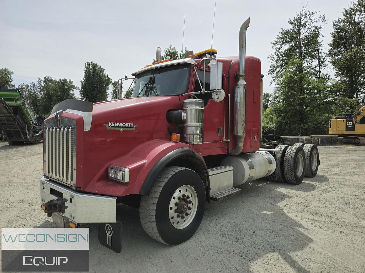 Used 2001 Kenworth T800 TA Lowbed Truck