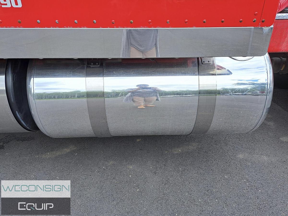 Used 2020 Peterbilt 389