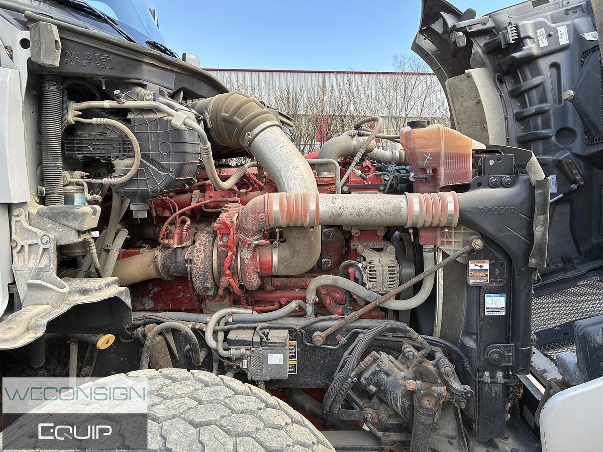 Used 2015 Kenworth T880 Crane Truck