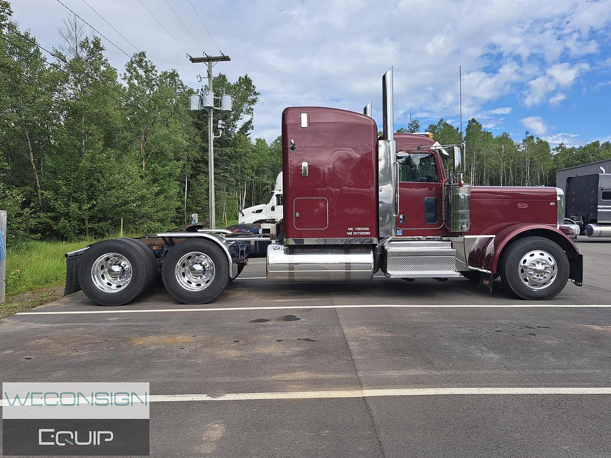 Used 2022 Peterbilt 389