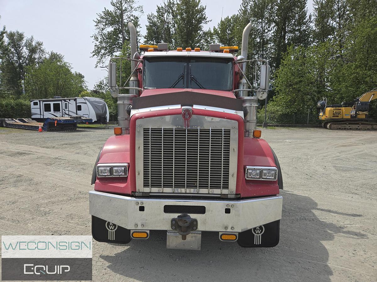 Used 2001 Kenworth T800 TA Lowbed Truck