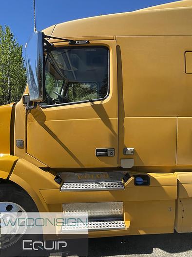 Used 2013 Volvo VNL HWY Truck Tractor