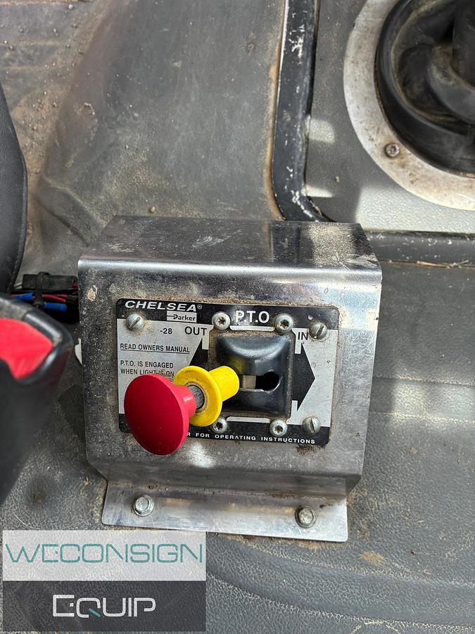 Used 2007 Freightliner M2 Picker Truck