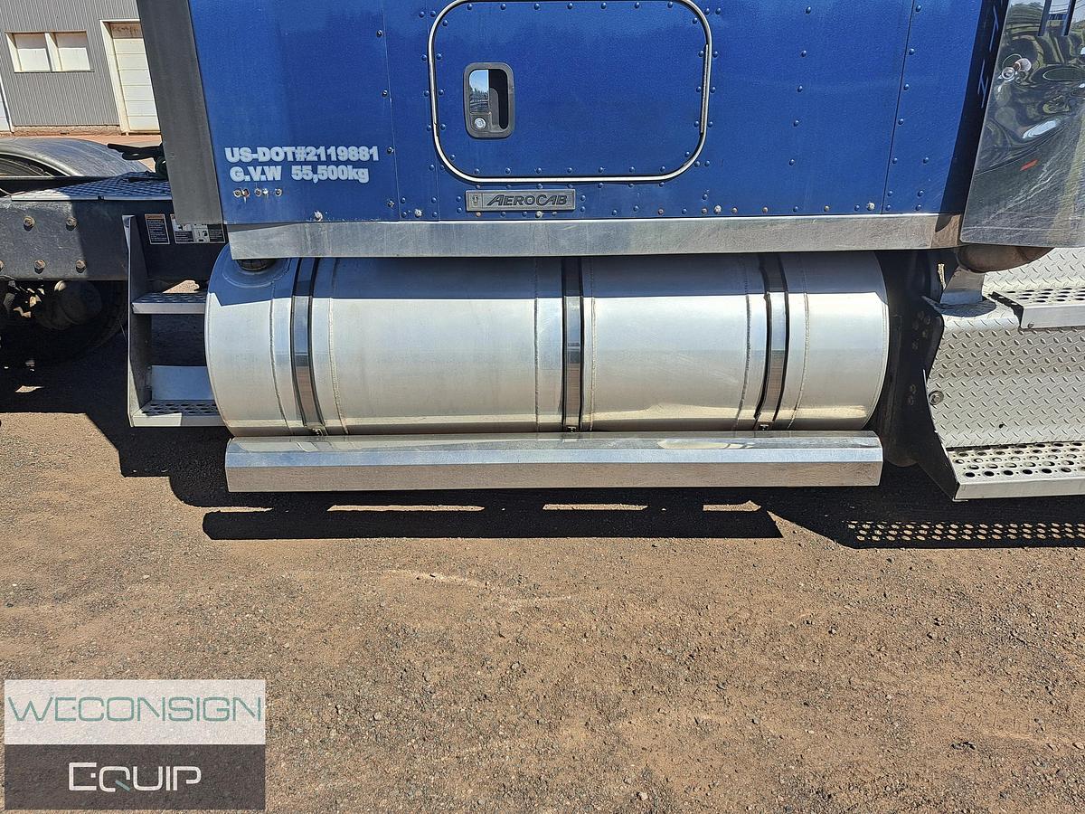 Used 2011 Kenworth T800