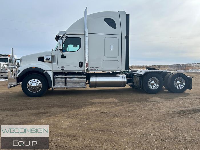 Used 2022 western Star 49X TA Truck Tractor