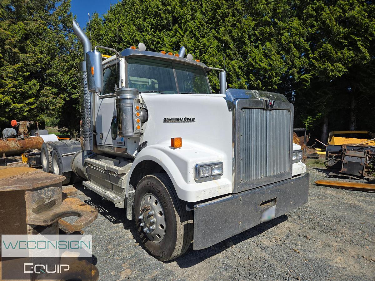 Used 2013 Western Star 4900