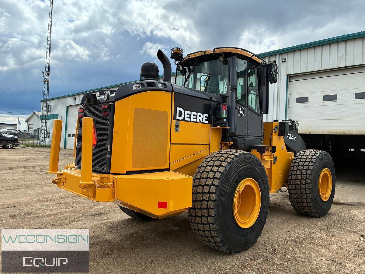 Used 2017 John Deere 724K Loader