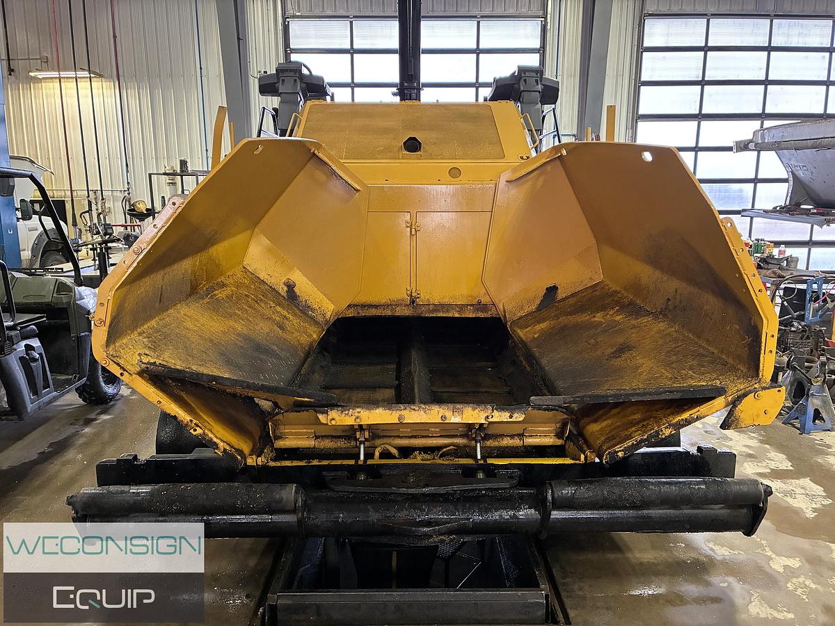 Used 2015 CAT AP 1055F Paver