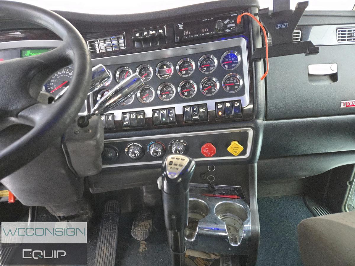 Used 2012 Kenworth T800 TA Winch Truck