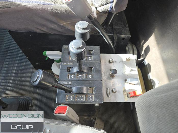 Used 2006 Kenworth TA Dump Truck