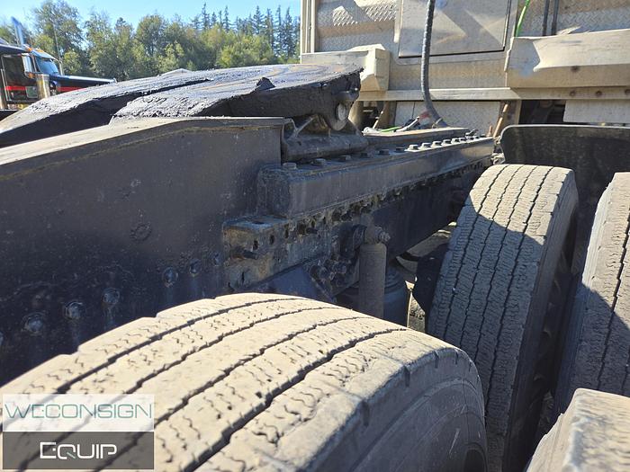 Used 2013 Volvo VNL TA Heavy Spec Tractor