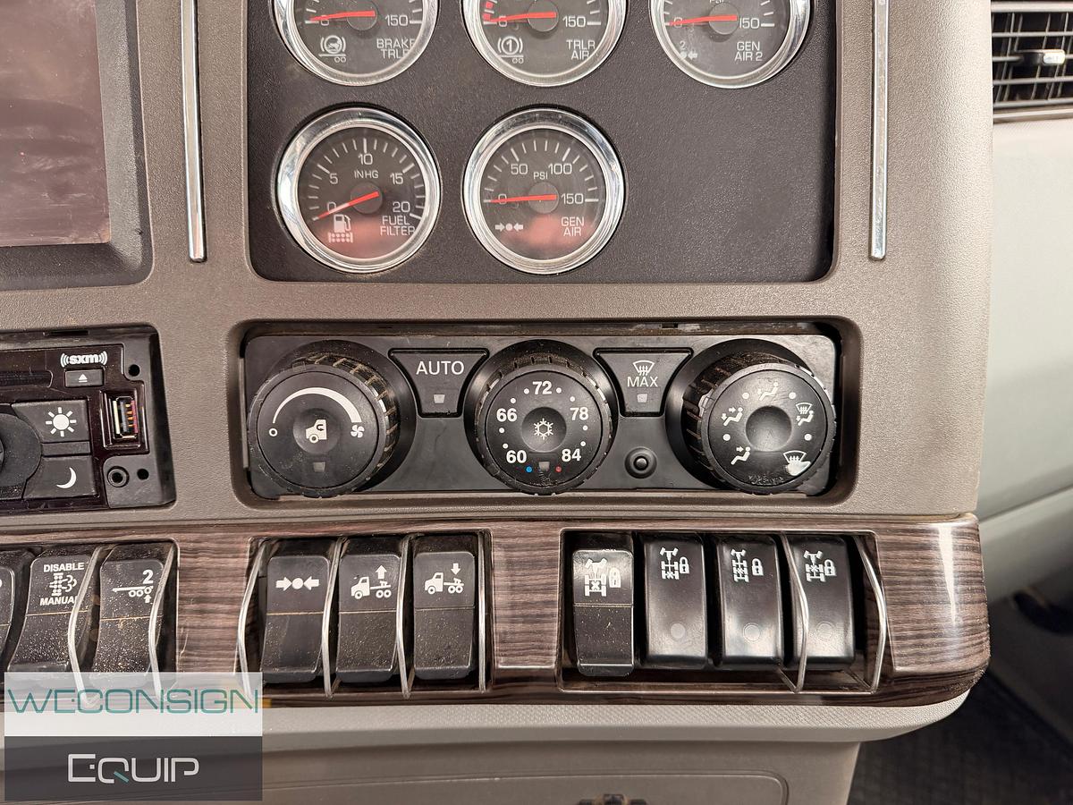 Used 2017 Kenworth T880