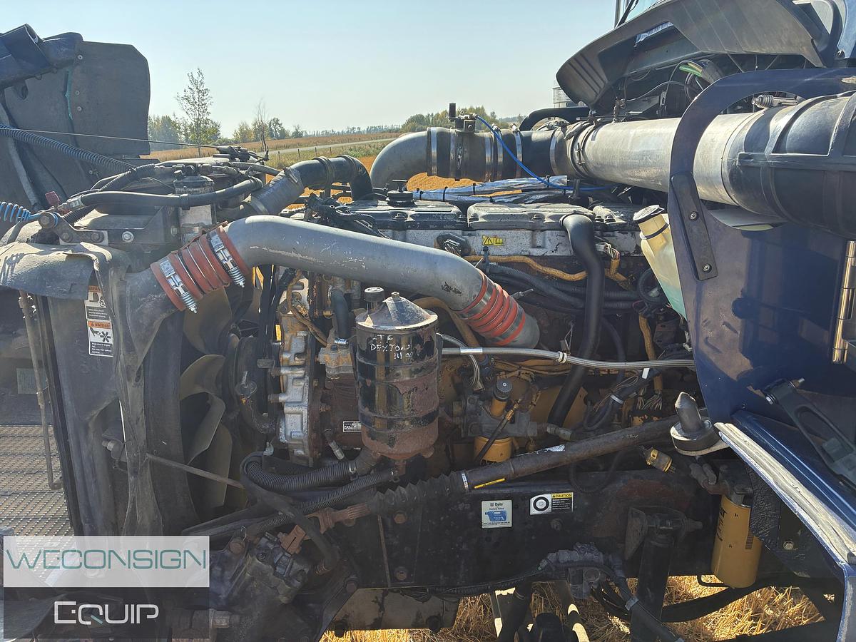 Used 2005 Kenworth T800 Sleeper Tractor