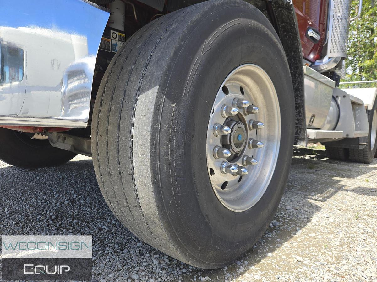 Used 2016 Peterbilt 567