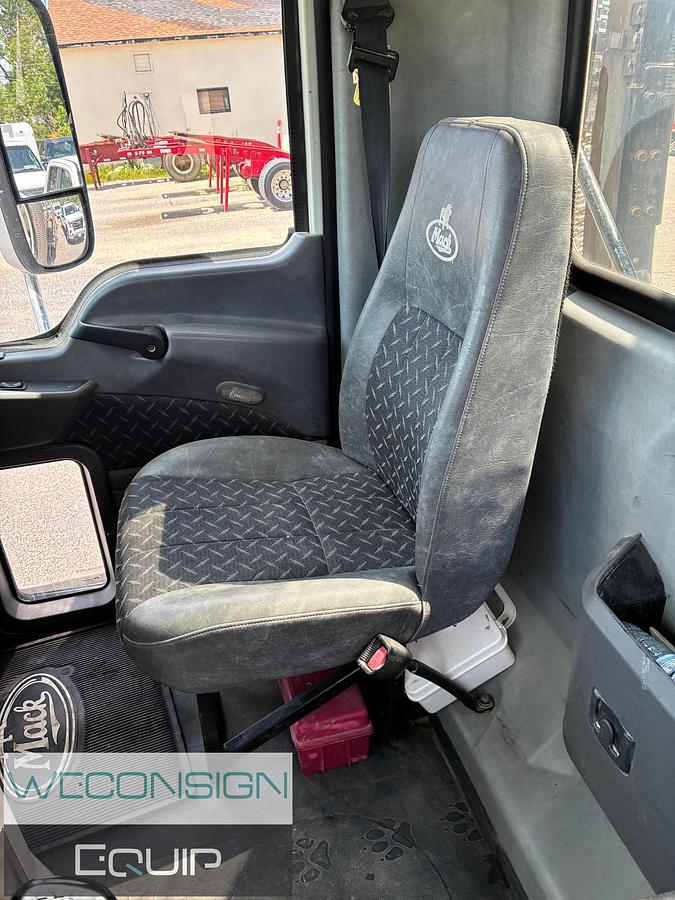 Used 2008 Mack GU713 Water Truck