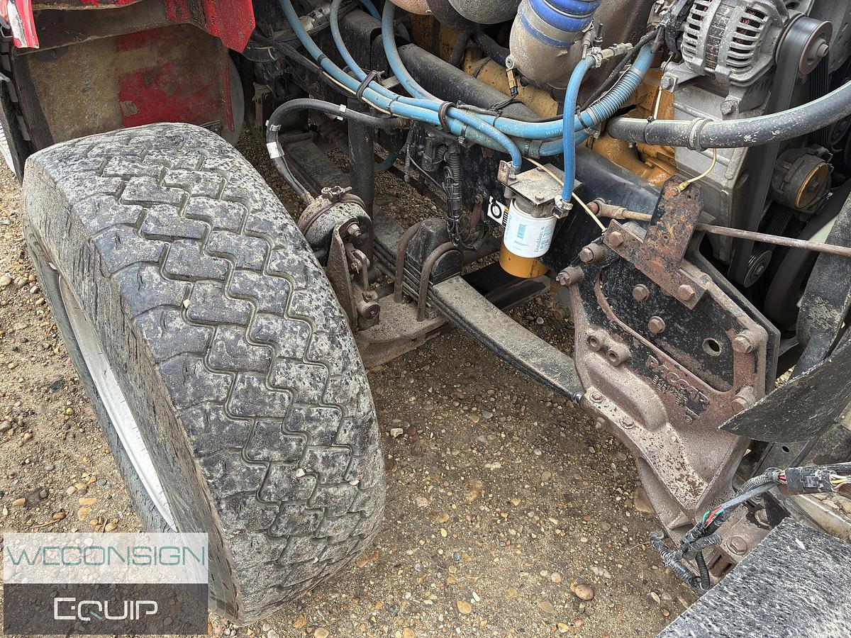 Used 2005 Kenworth T800 Heavy Haul Truck Tractor