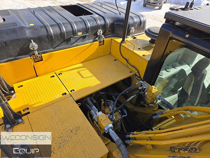 Used 2017 CAT 330FL Excavator