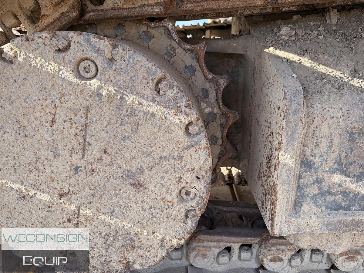 Used 2018 Komatsu PC490LCI-11