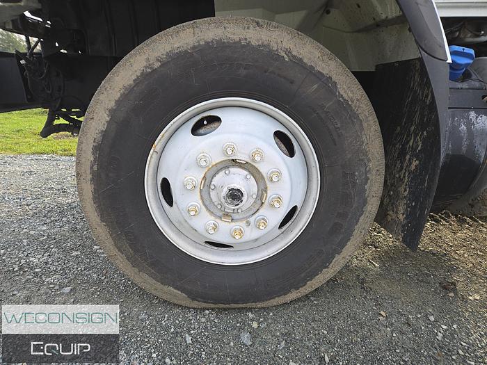 Used 2016 International 7400SBA Sander/ Dump Truck