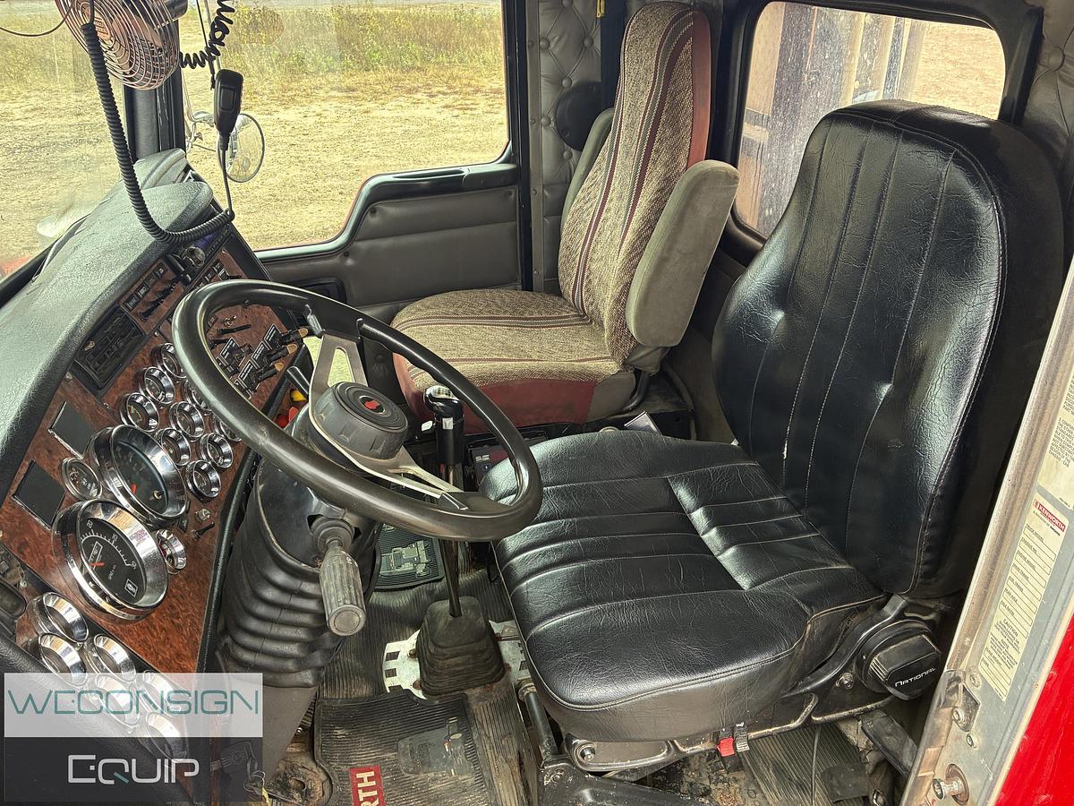 Used 2005 Kenworth T800 Heavy Haul Truck Tractor