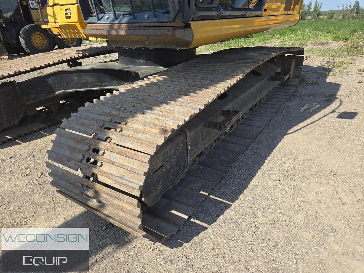 Used 2017 John Deere 250G LC Hydraulic Excavator