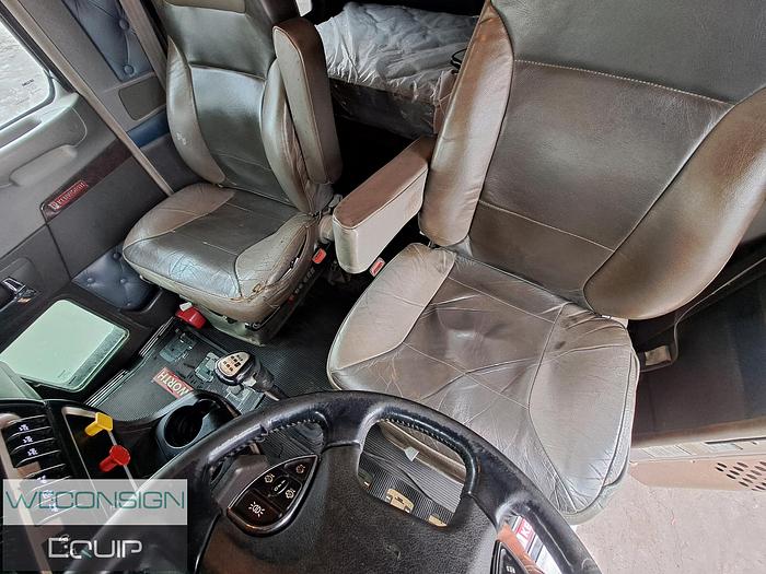 Used 2019 Kenworth T800 Heavy Haul Truck Tractor