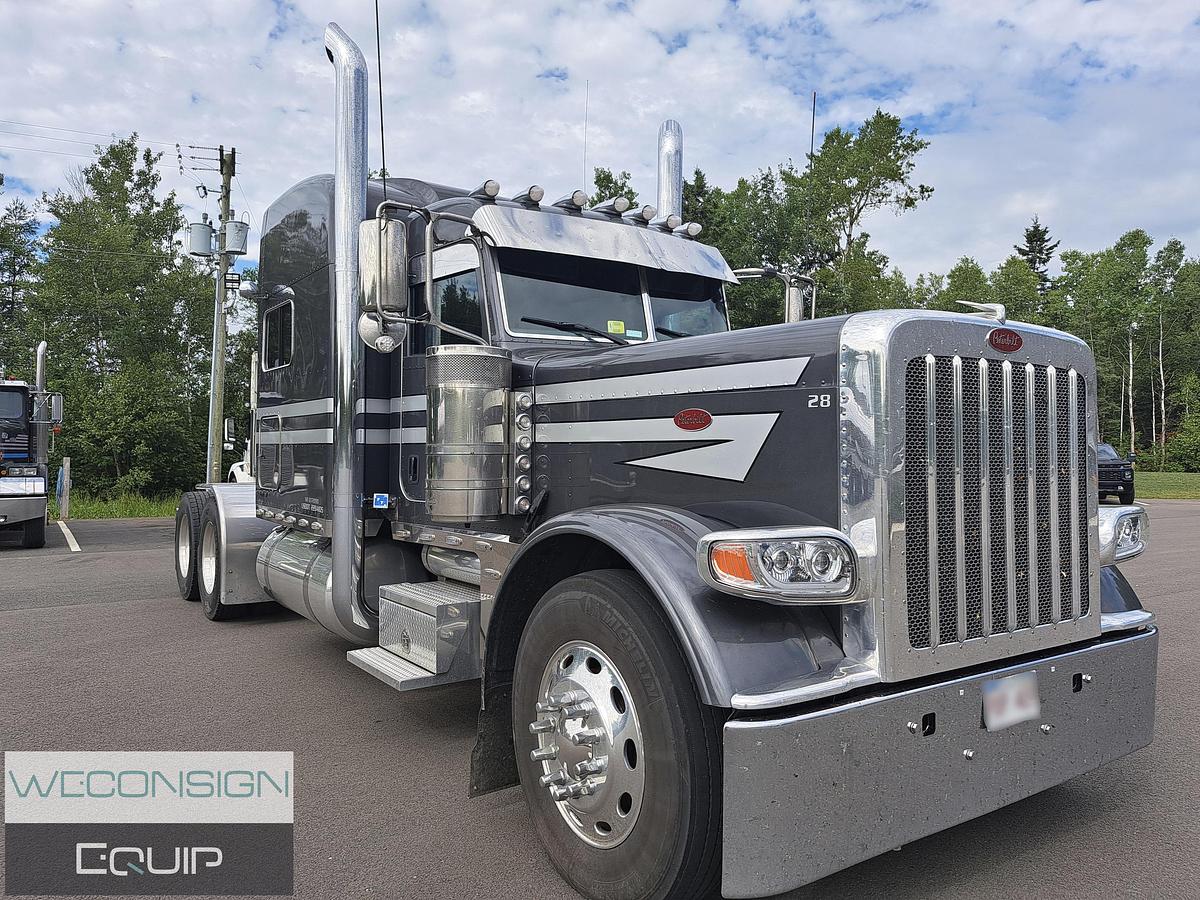 Used 2022 Peterbilt 389